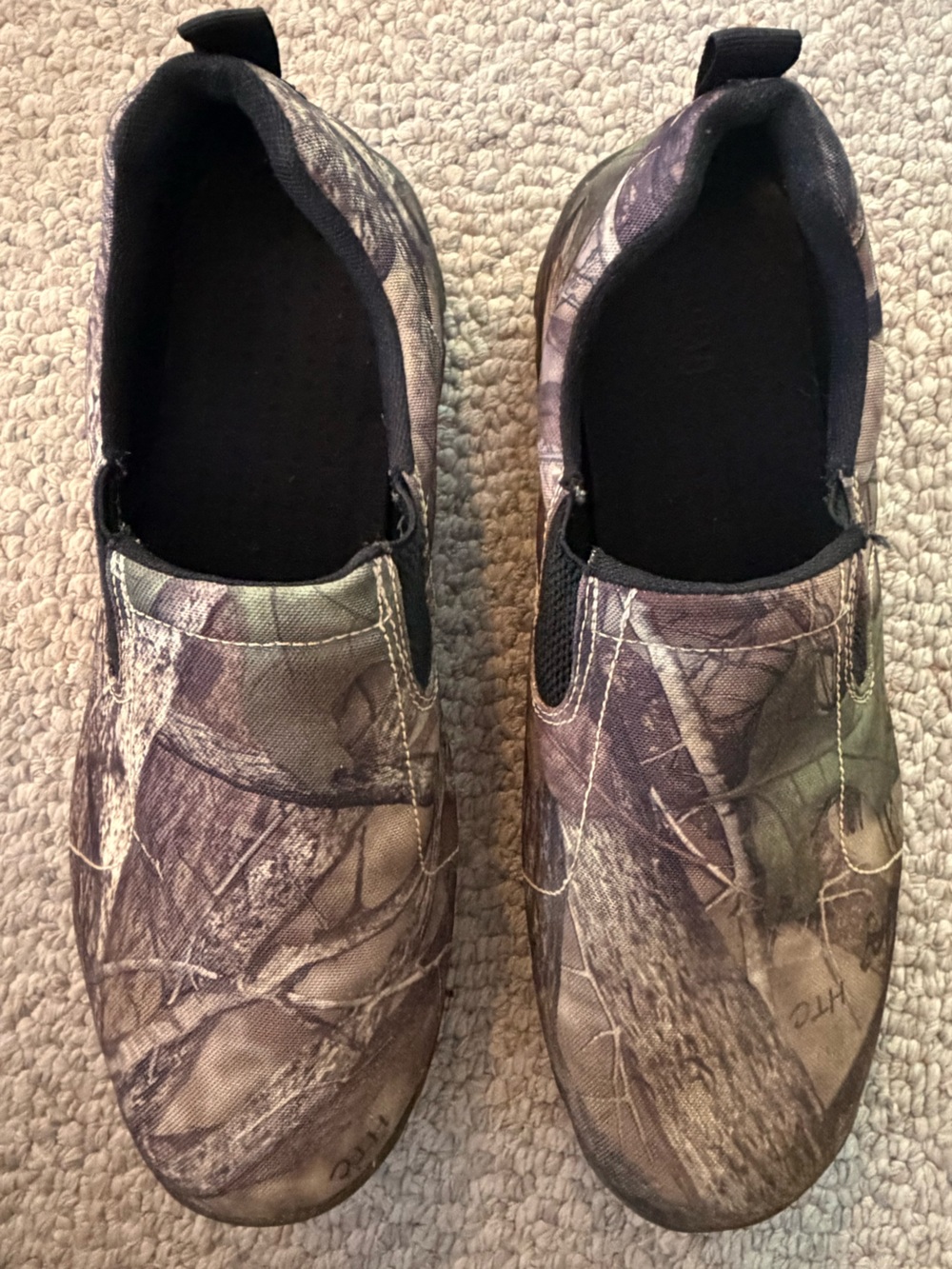 Red Head Brand Men's Slip-On Camouflage Shoes - Brown/Green. Size 14M.